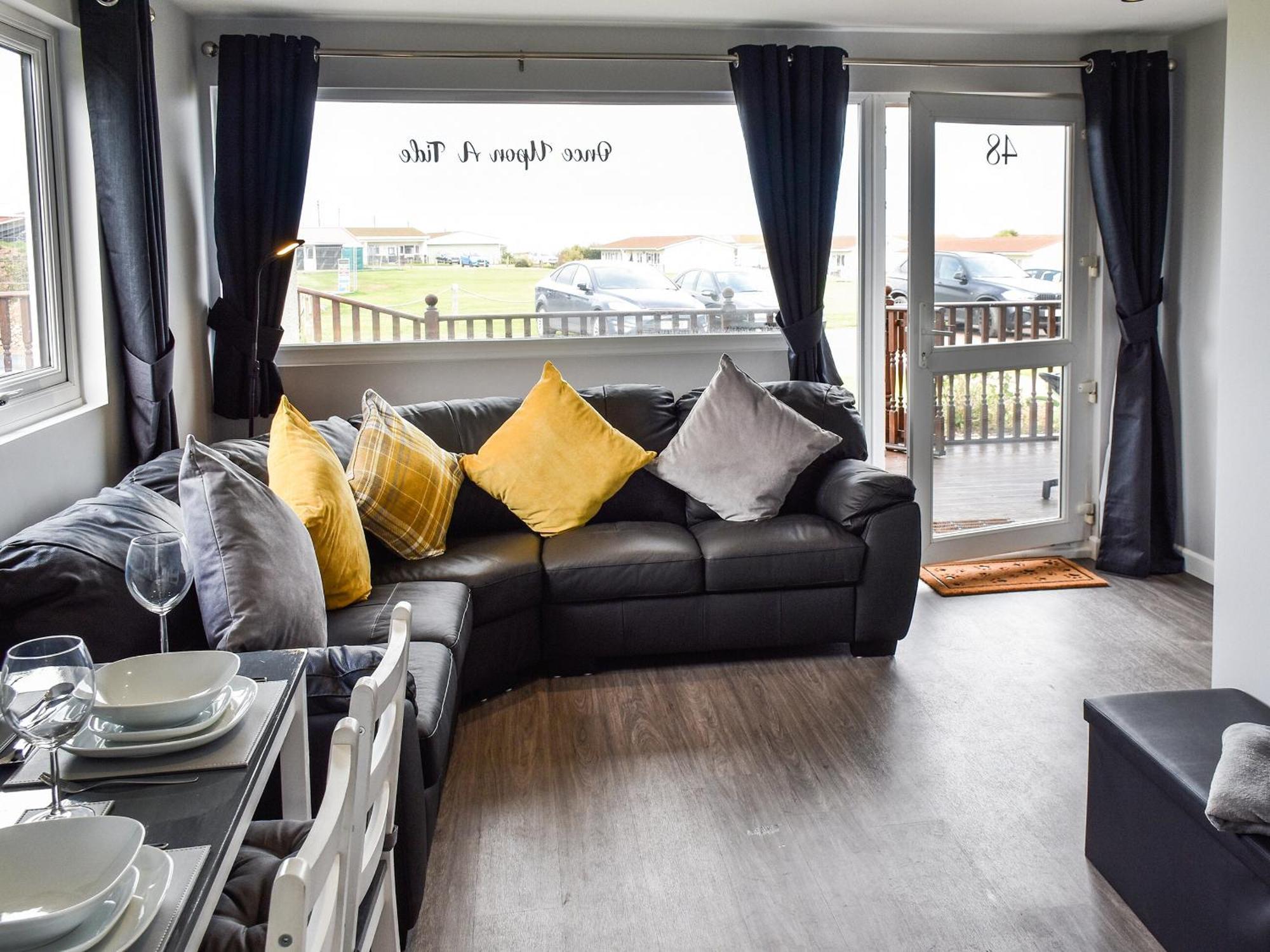 Villa Once Upon A Tide Bacton  Esterno foto